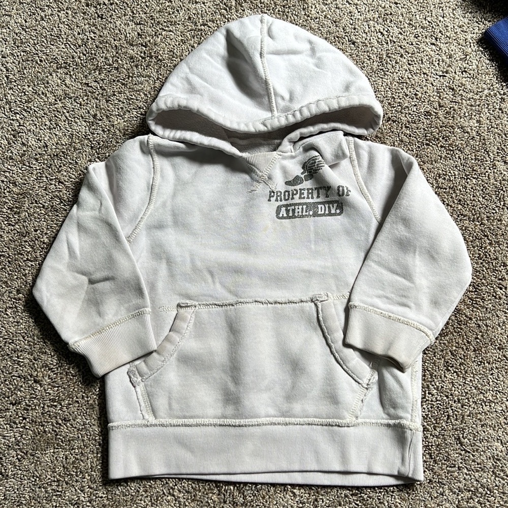 4T gap hoodie